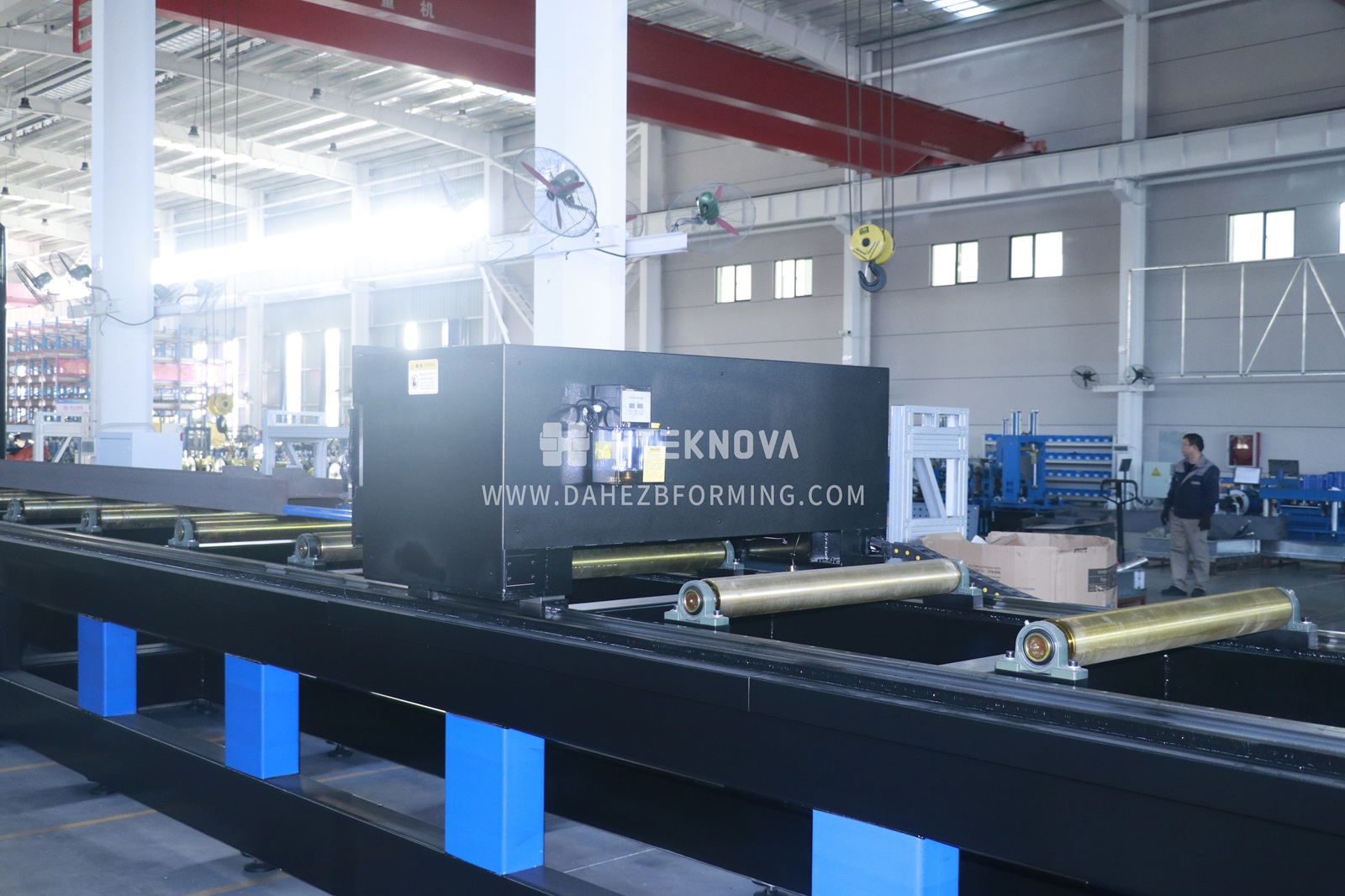Rotary Table Laser Steel Cutting Machine KL750