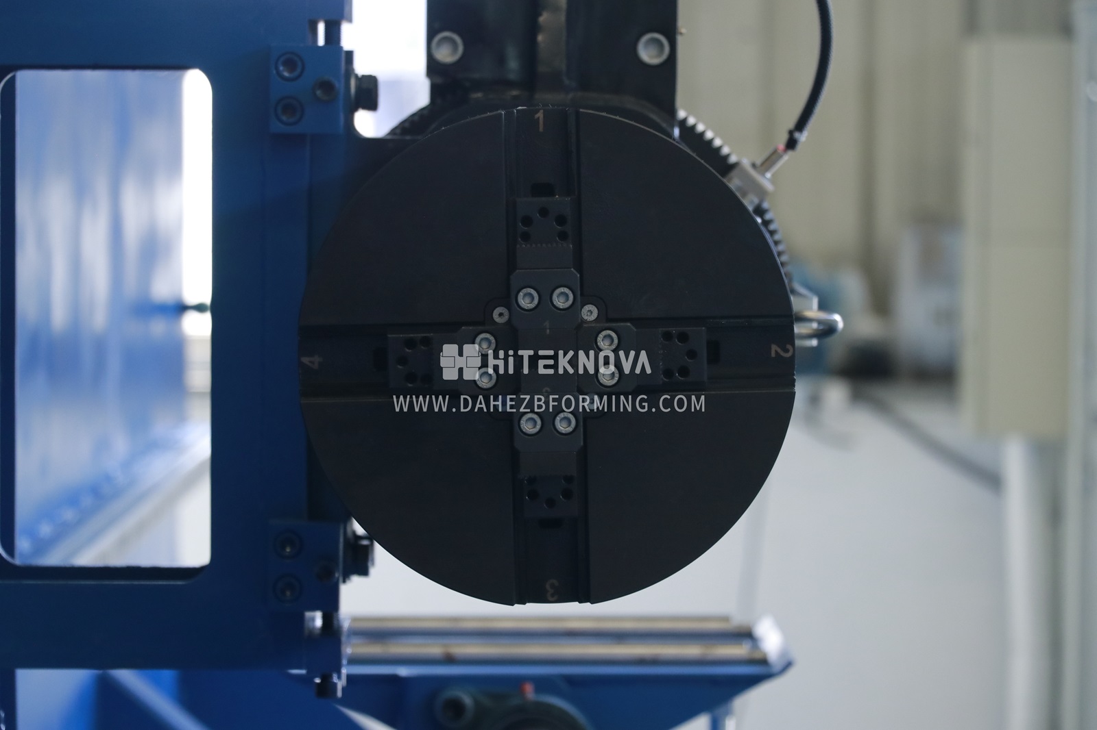 Rotary Table Laser Steel Cutting Machine KL750